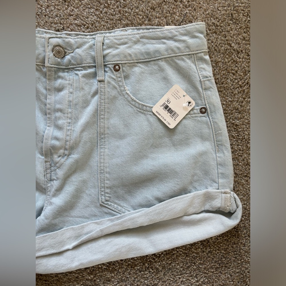 NWT Free People Beginner’s Luck Low Rise Slouch Shorts Size 10/30R Denim - Picture 7 of 11